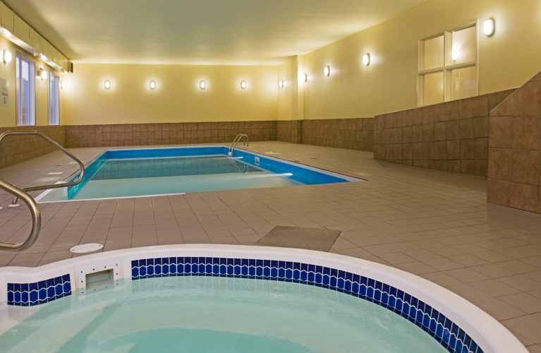 Ramada By Wyndham Prince Albert photo 15