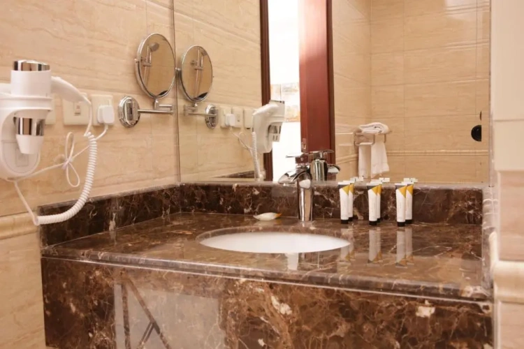 2 Bedrooms Deluxe Apartment