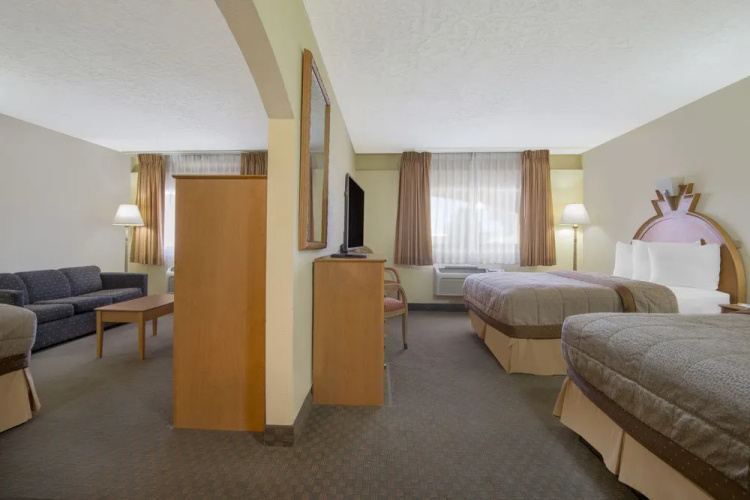 Days Inn And Suites Clovis