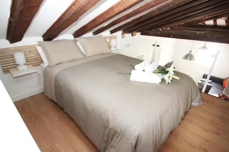 Apartamento atico en Puerta del Sol