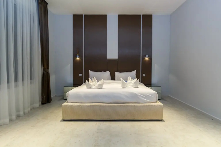 Gatsby Rawai Villa