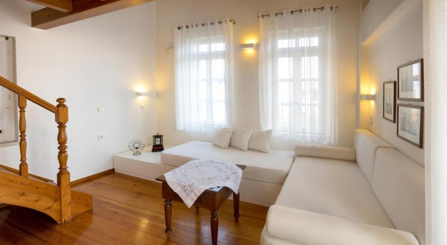 Standard Quadruple Attic room