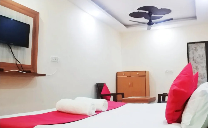 Hotel Keshav