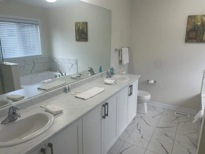 Brand New 3 Bedroom Home in West Niagara