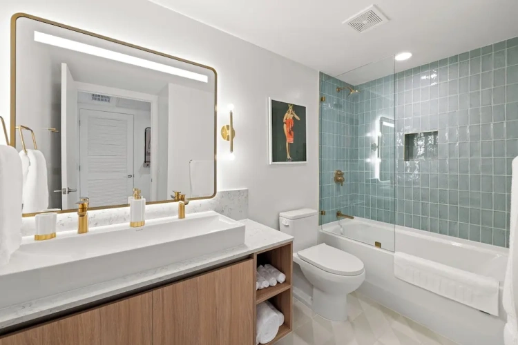 1 Bedroom Luxury Suite with city view