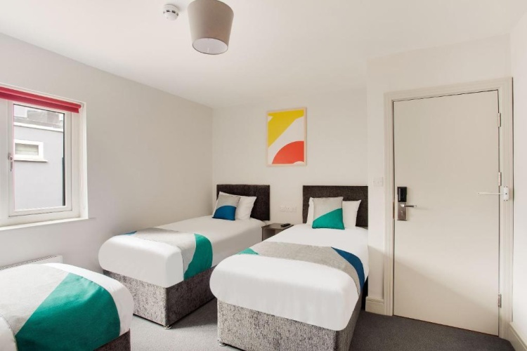 Classic Triple room