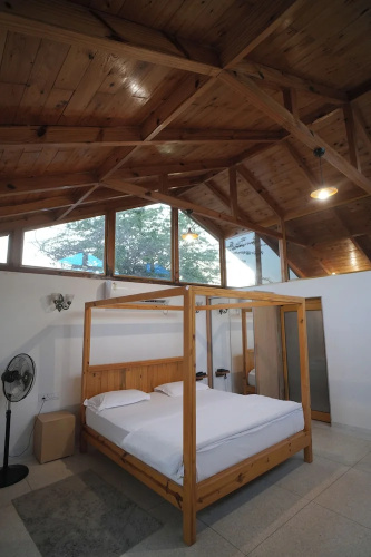 Palace Beach Camp