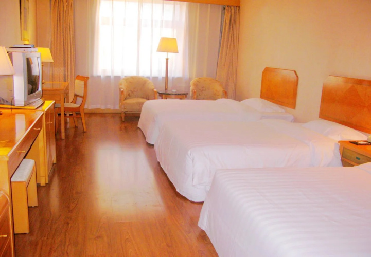 Eastern Air Hotel