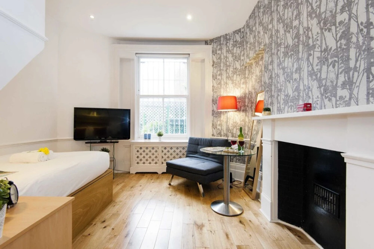 The Collingham Place Residence - AMI