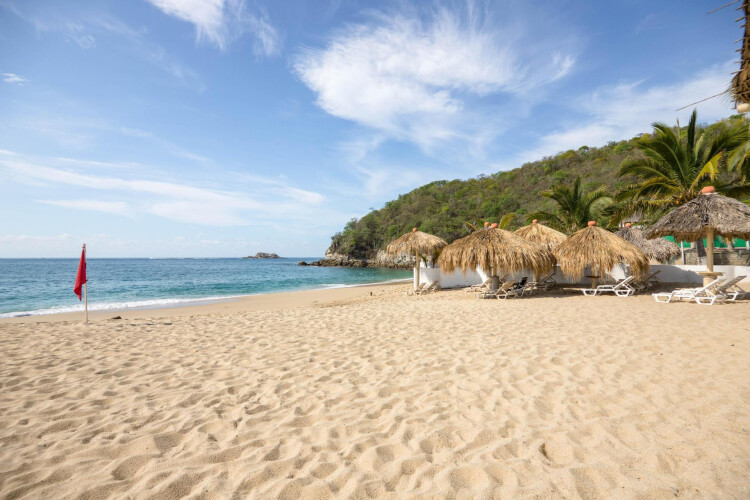 Imagen de Hotel Castillo Huatulco &amp; Beach Club