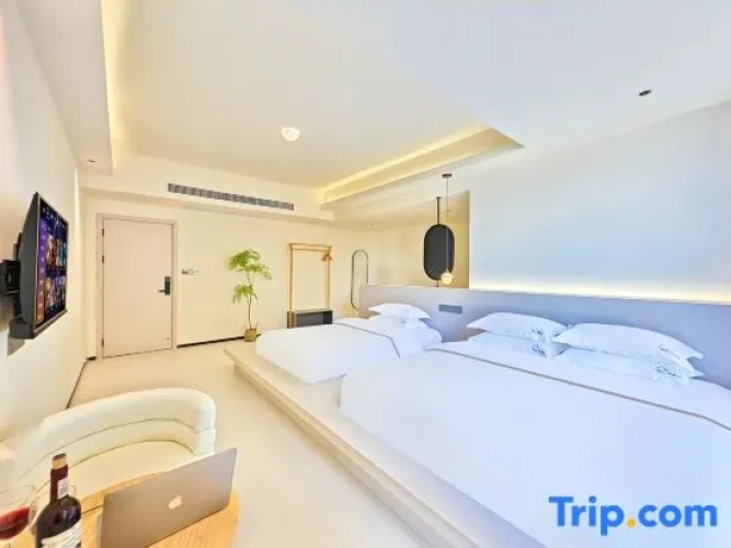 Standard Twin Family room
