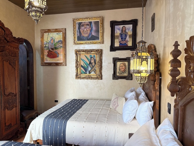 Luxury Double room with courtyard view