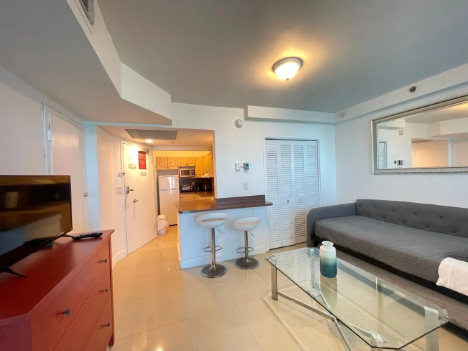Studio with balcony and with ocean view