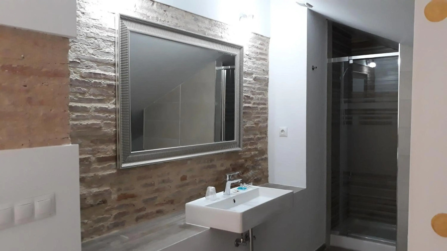 Puerta Alameda Suites