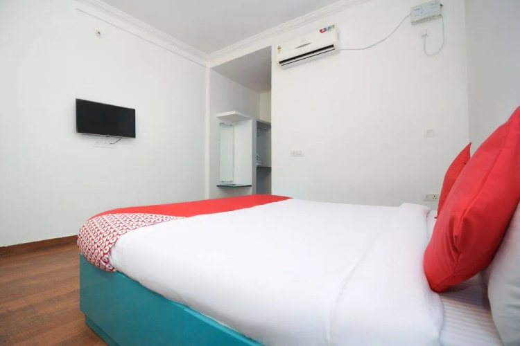 OYO 15518 Hotel Amar