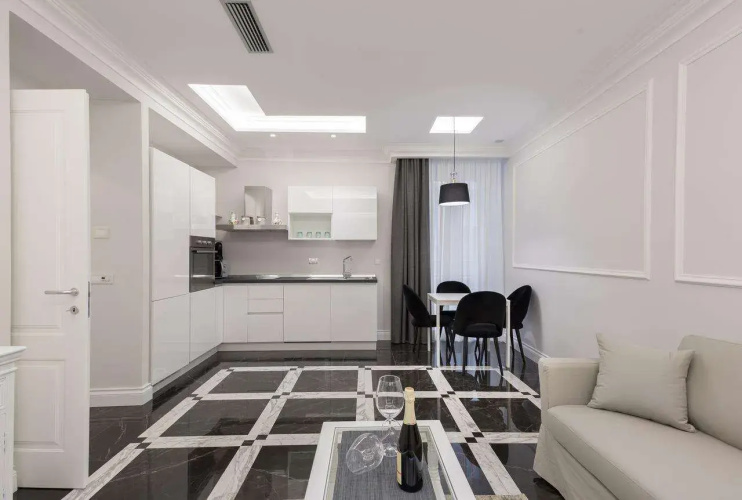 Aurora Luxury Suites