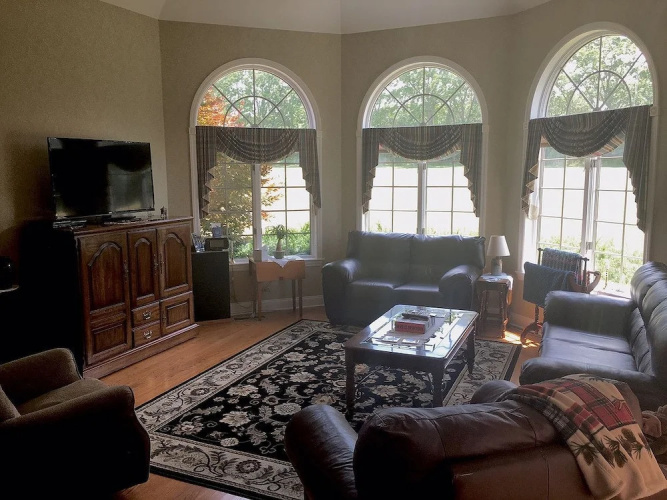 Earlystown Manor Bed & Breakfast