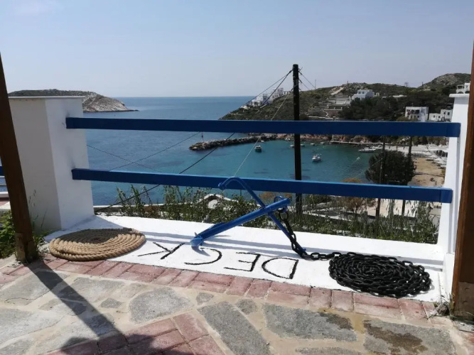 Deck2 Syros Premium Apartments