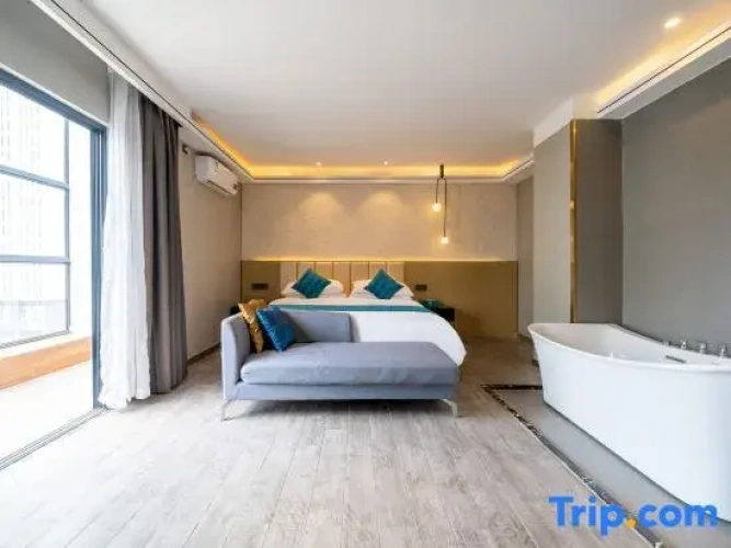 Standard Double room with view