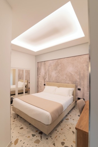 Standard Double room with balcony and with courtyard view