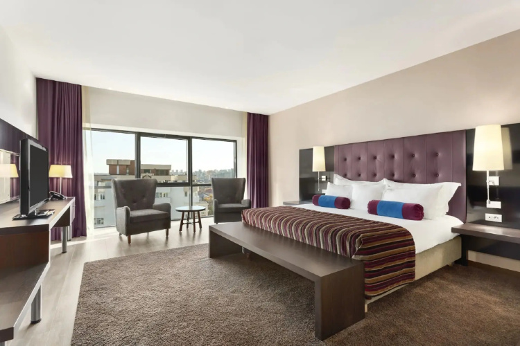 Ramada by Wyndham Pitesti