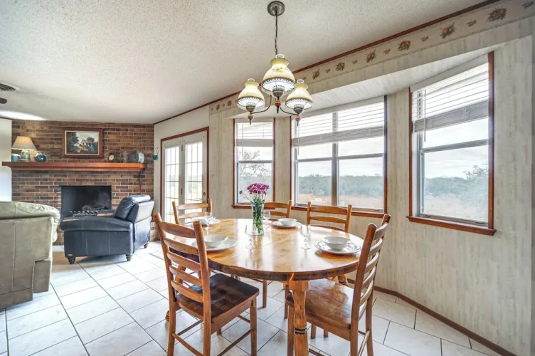 Historic 'hoffmann Ranch Haus' Near Wineries!