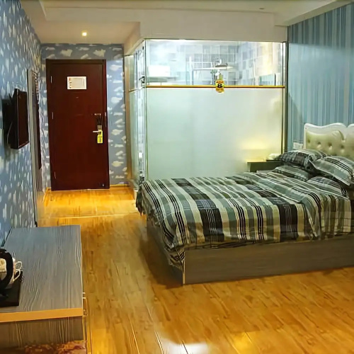 Super 8 Hotel