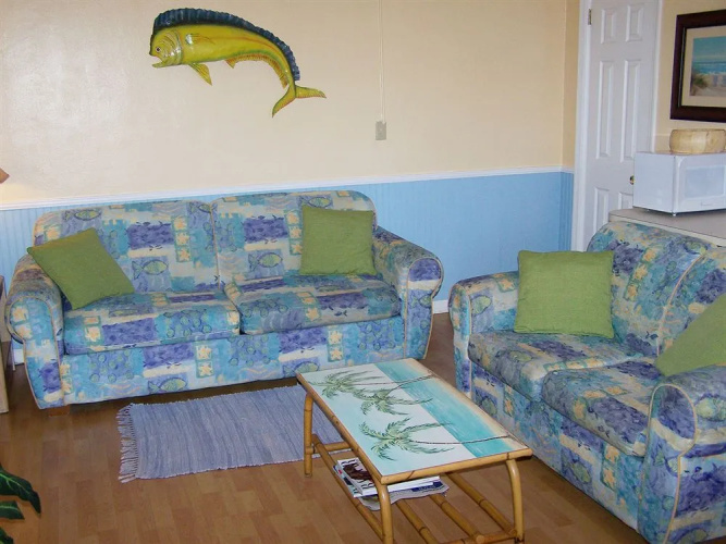 Gulf Winds Beach Resort