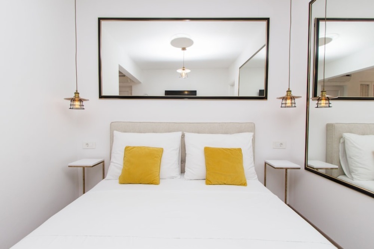 Park Plaza Suites