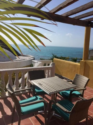Quadruple Suite with balcony and with garden view