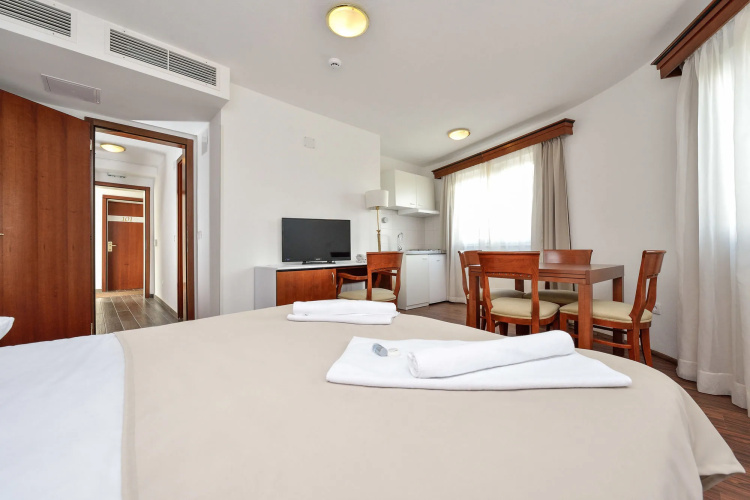 Hotel ZaDaR