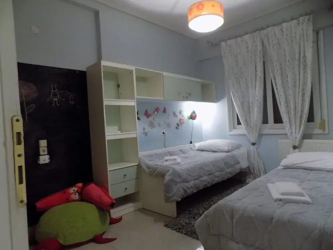 Natalys 2 Bd Gorgeous Apt in Volos