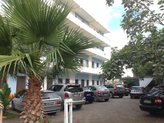 1 Bedroom Apartment with balcony and with sea view