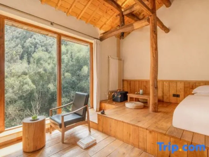 Double Apartment with mountain view