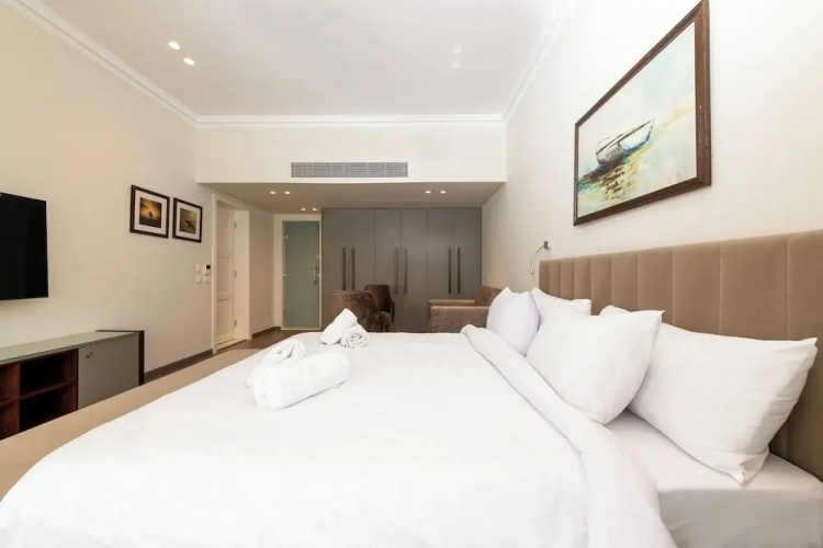 Golfview Duplex at Golf Estate 504