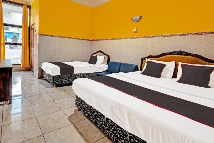 Deluxe Family room