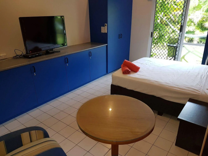 Coral Beach Lodge