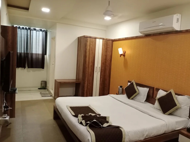 Hotel Platinum