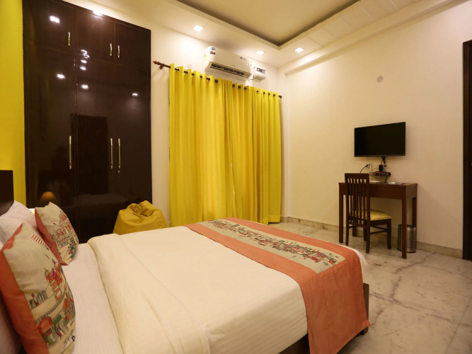 Oyo Flagship Sector 45 Noida
