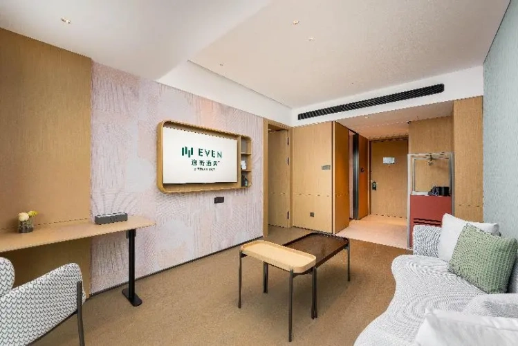 1 Bedroom Suite