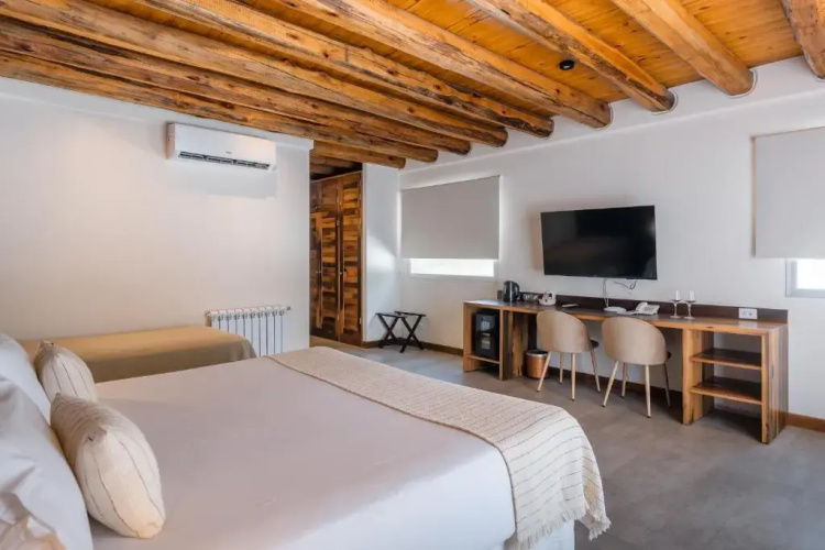 Vita Small Hotel