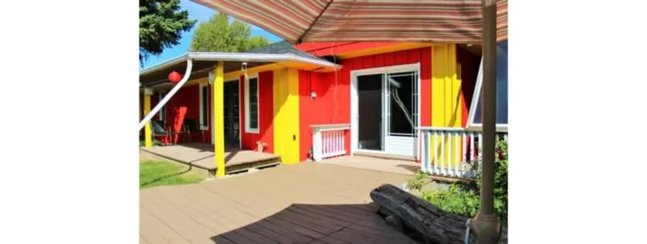 3 Bed Blue Mountain Cottage with Hot Tub