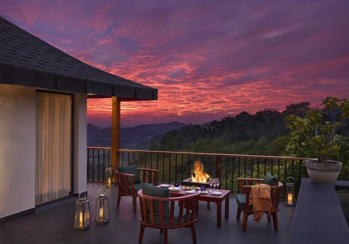 Deluxe Twin room with mountain view