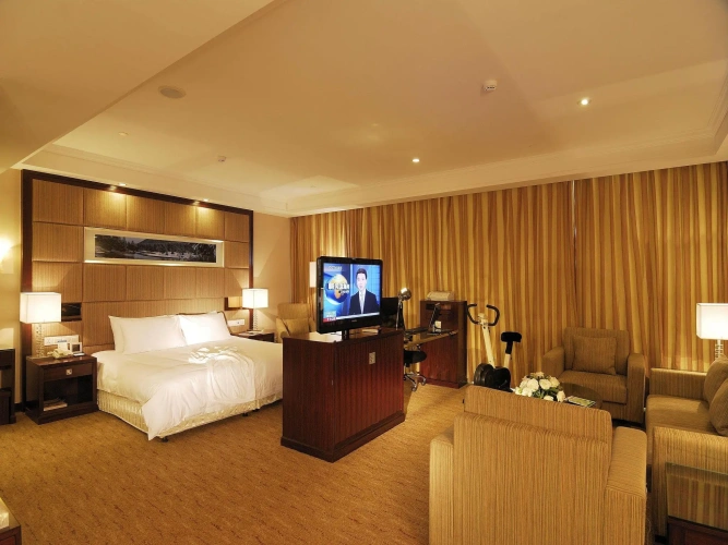 Deluxe Double Suite