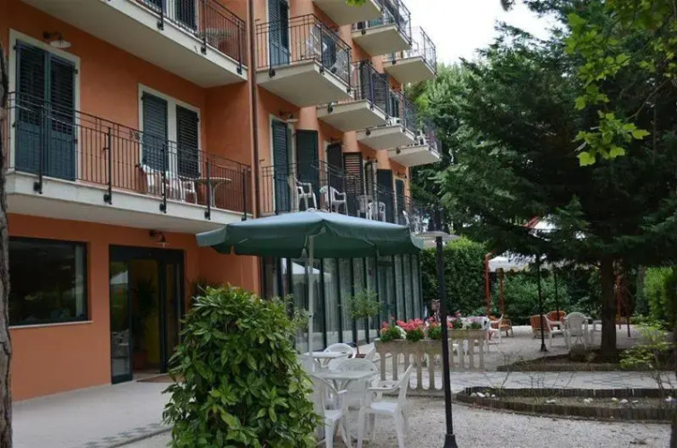 Hotel Des Bains