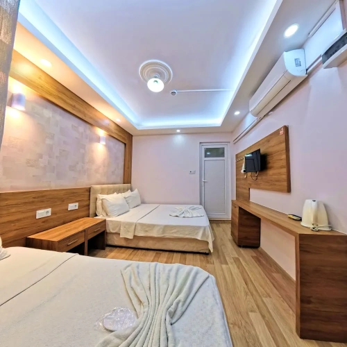 3 Bedrooms Standard Triple room with balcony and with view