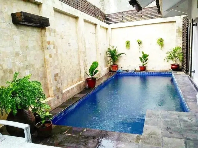 4 Bedrooms Cottage