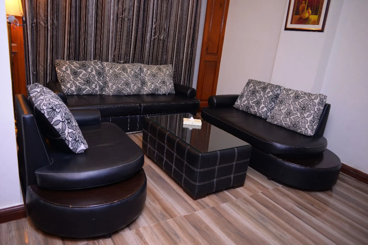Hilton Suites