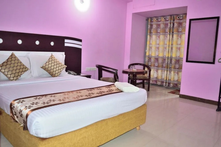 Hotel Regal Palace