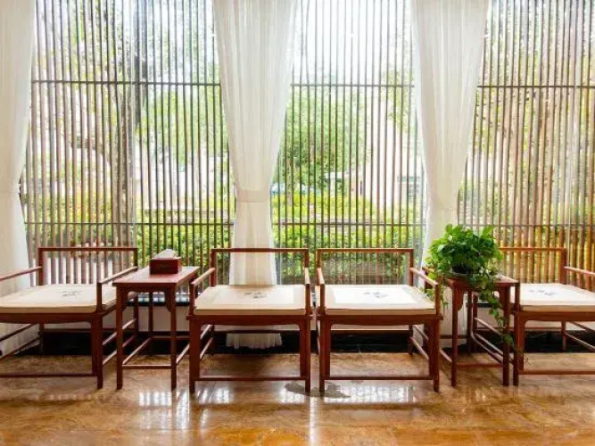 Beihai Yintan Linggan Seaview Homestay (International Passenger Transport Terminal Shop) - 北海市